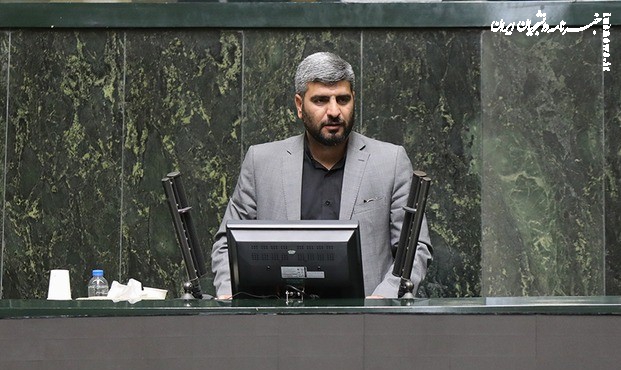 نماینده مجلس: بانک های متخلف باید منحل شوند