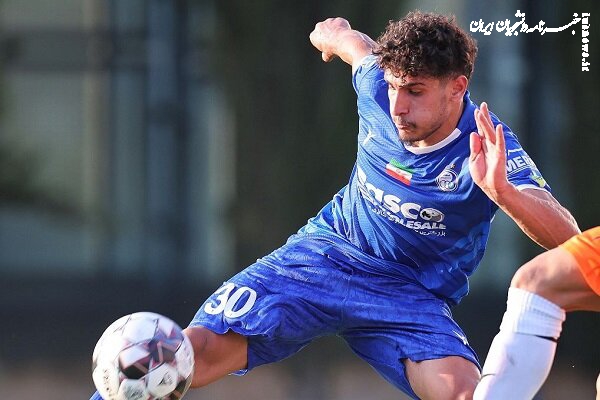 تلاش استقلالی ها برای اضافه کردن یک بازیکن در دبی