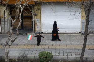 گزارش تصویری | خروش پرشکوه مردم تهران در یوم‌الله ۲۲ بهمن