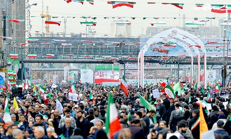 ملاقات با روح جهان در خیابان‌های تهران