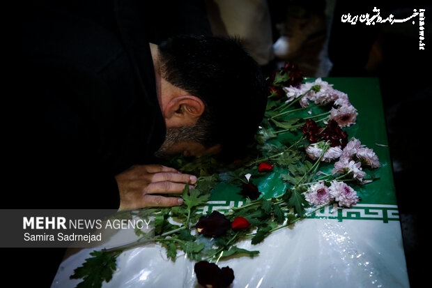 مردم ایران به استقبال ۸۵ شهید تازه تفحص شده می‌روند