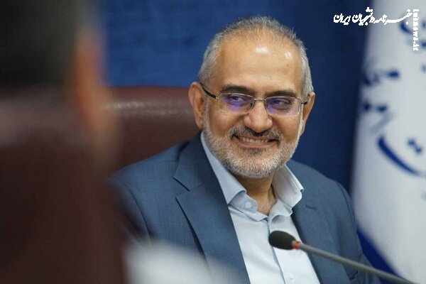 حسینی: احزاب وظیفه دارند برای انقلاب نیرو تربیت کنند