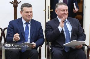 دیدار وزیر انرژی روسیه با دبیر شورای عالی امنیت ملی +عکس