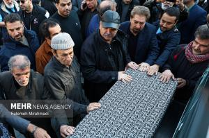 تشییع پیکر زنده‌یاد عنایت الله بخشی +عکس