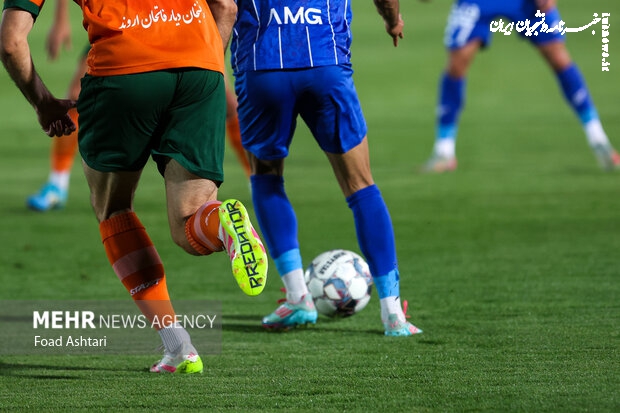 زمان دیدار استقلال و مس تغییر کرد