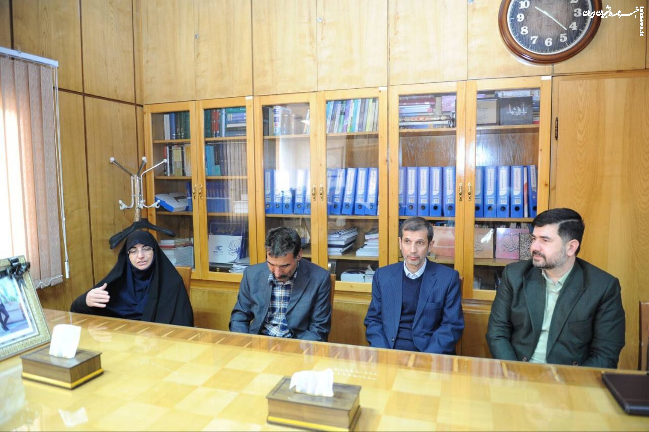 حضور خانواده مرحوم محمدمهدی محمدی در دانشگاه علم و صنعت ایران