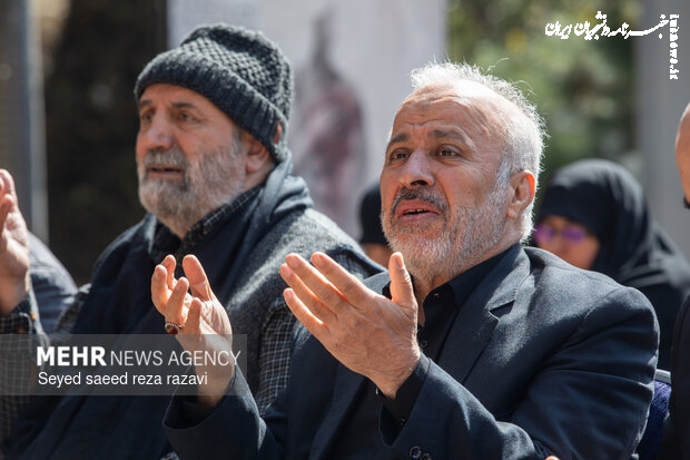 تجمع هنرمندان در وداع با رهبر شهید انقلاب