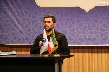 آیت‌الله خامنه‌ای معمار یک گفتمان جهانی بود/ دانشگاه‌ها می‌توانند پایگاه گفتمان مقاومت باشند