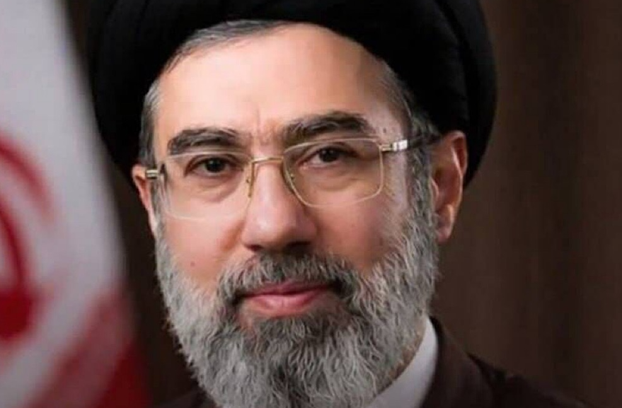 آیت‌الله سیدمجتبی خامنه‌ای سومین رهبر جمهوری اسلامی ایران +عکس