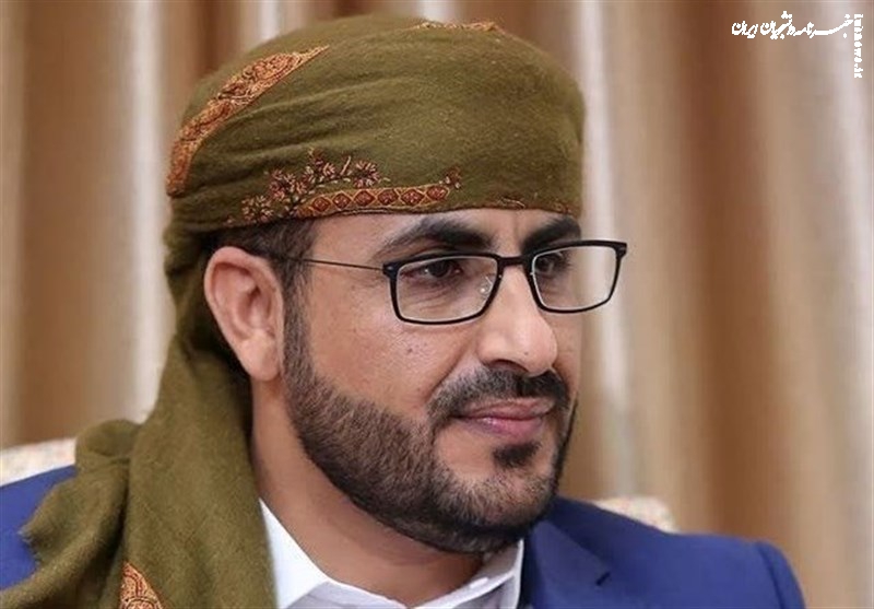 آیت‌الله مجتبی خامنه‌ای «دانشمند انقلابی و شجاع» است