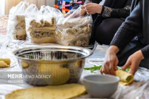 بانوان جهادگر در ایام‌ جنگ‌ تحمیلی رمضان‌ +عکس