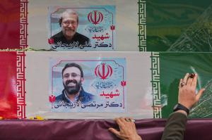 تشییع شهیدان لاریجانی، سلیمانی و شهدای ناو دنا +عکس