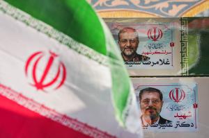 تشییع شهیدان لاریجانی، سلیمانی و شهدای ناو دنا +عکس