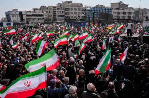 تشییع شهیدان لاریجانی، سلیمانی و شهدای ناو دنا +عکس