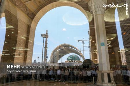 نماز عید فطر در مصلی امام خمینی اقامه شد