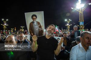 آیین وداع با پیکر شهید «اسماعیل خطیب» در حرم رضوی +عکس
