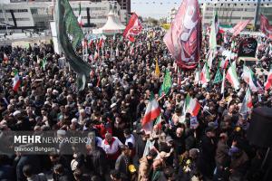 تشییع پیکر مطهر شهید «اسماعیل خطیب» در مشهد +عکس