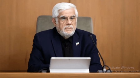 عارف: دانش ایران در بتن نیست تا بمب تخریب شود