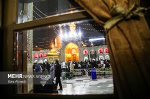 حرم مطهر رضوی در سوگ شهادت امام جعفر صادق(ع) +عکس