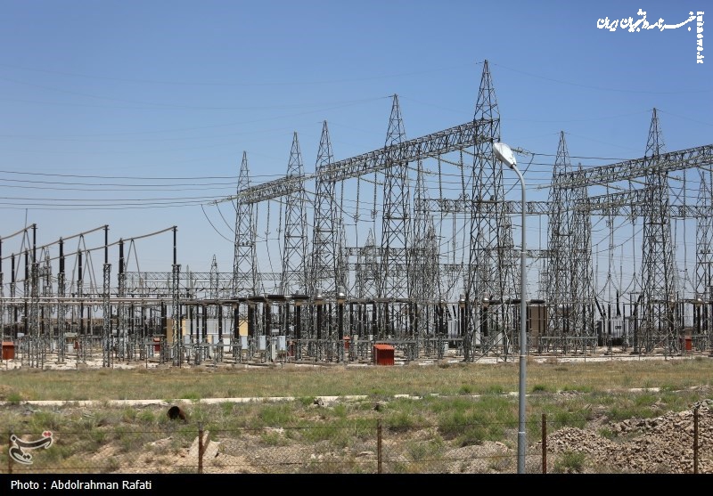 نیکزاد: طبق مصوبات مقرر شده هیچگونه قطعی برق نداشته باشیم