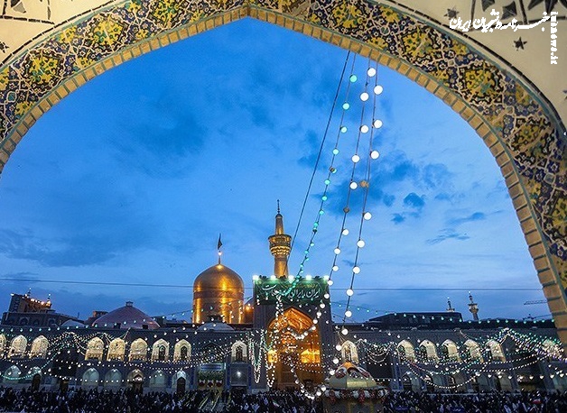 حال و هوای حرم مطهر رضوی در آستانه میلاد امام رضا(ع) +عکس