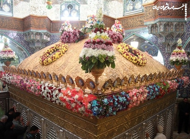 گل‌آرایی ضریح اخت‌الرضا(س) +عکس