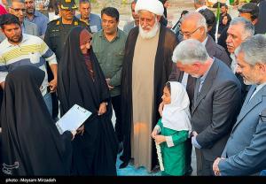 بازدید وزیر فرهنگ و ارشاد اسلامی از مدرسه شجره طیبه میناب +عکس