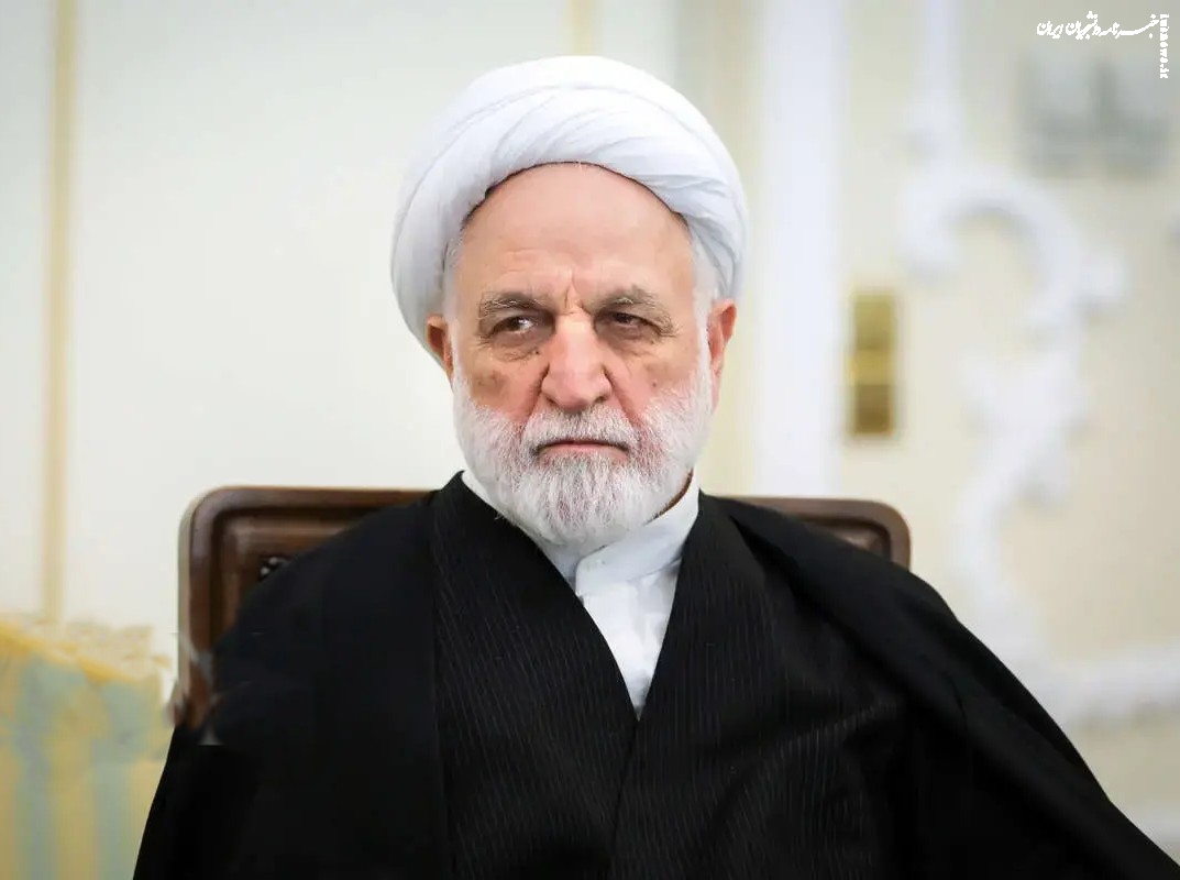  عناصر خائن به وطن را وفق قانون، قاطعانه محاکمه و مجازات می‌کنیم و در این راه از سرزنش سرزنشگران ابایی نداریم