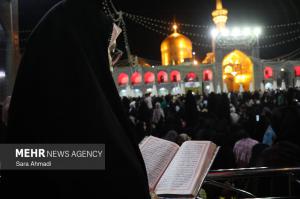 شب شهادت امام جواد(ع) در جوار بارگاه مطهر حضرت رضا(ع) +عکس
