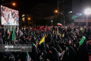 مراسم مناجات و توسل به امام زمان(عج) در رواق کشوردوست +عکس
