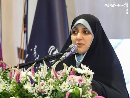 تقویت حمایت از زنان سرپرست خانوار نیازمند تکمیل زنجیره خدمات است