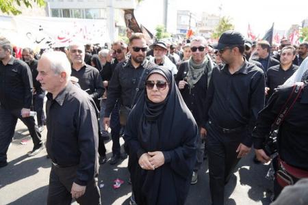 صادق: تحلیلگران اجتماعی از درک شعور مردم ایران ناکام مانده‌اند