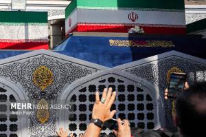 مراسم تشییع پیکر مطهر رهبر شهید انقلاب در تهران