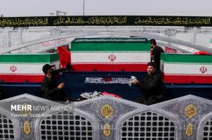 تشییع پیکر مطهر رهبر شهید انقلاب در قم +عکس