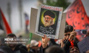 تشییع پیکر مطهر رهبر شهید انقلاب در قم +عکس
