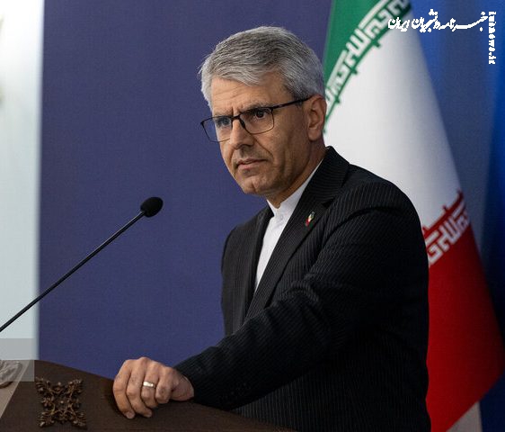 ایران را نه با خط‌کش جغرافیا می‌توان برید و نه با واژه‌ها تکه تکه کرد