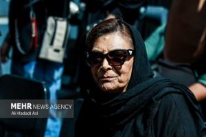 تشییع پیکر زنده‌یاد «اکبر عبدی»