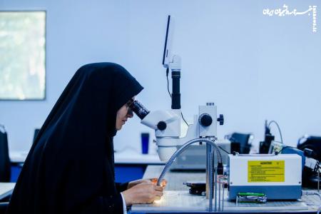توانمندسازی دانشجویان برای ورود به بازار کار دانش‌بنیان