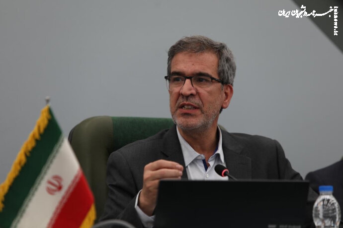 برخی دانشجویان بین الملل علاوه بر فارسی حتی به انگلیسی هم مسلط نیستند