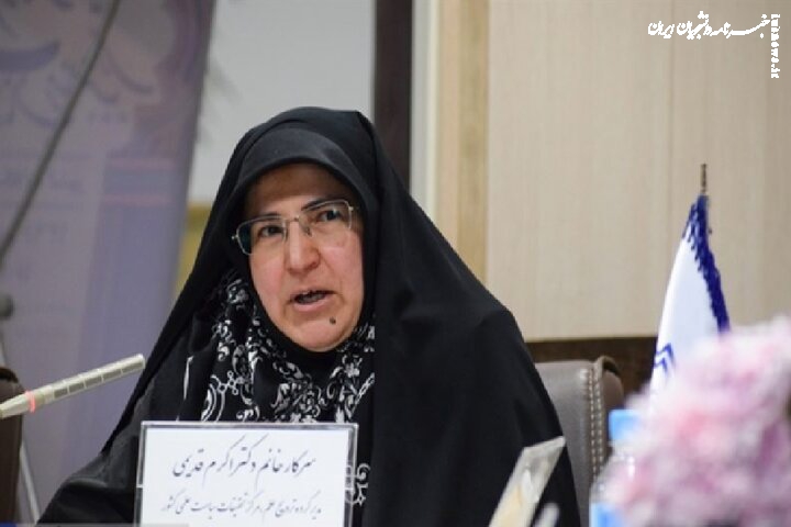 رئیس کرسی یونسکو در زمینه ترویج علم به جمع متخصصان بین‌المللی یونسکو پیوست