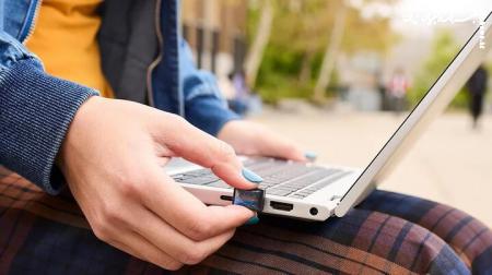 کوچکترین USB جهان، فضای بیشتری از «آیفون ۱۷» دارد!