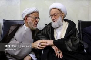 مراسم چهلم تدفین رهبر شهید انقلاب در قم +عکس