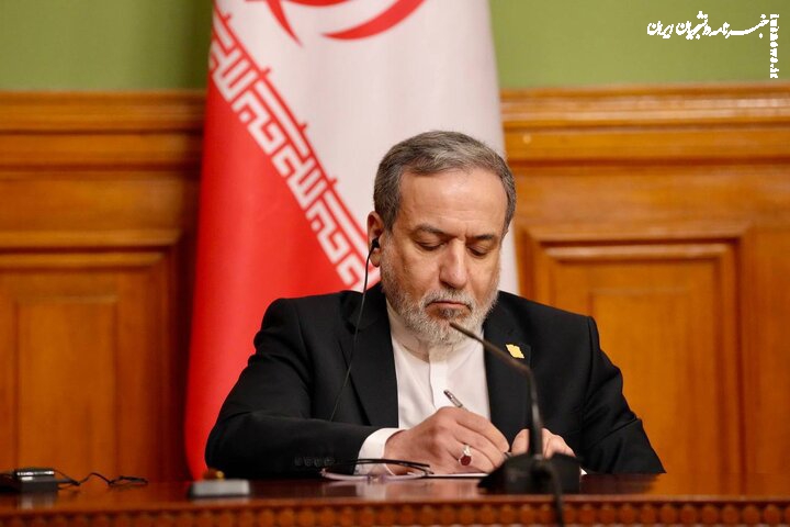 واکنش عراقچی به تلاش‌های بیهوده آمریکا برای دستکاری بازار جهانی انرژی