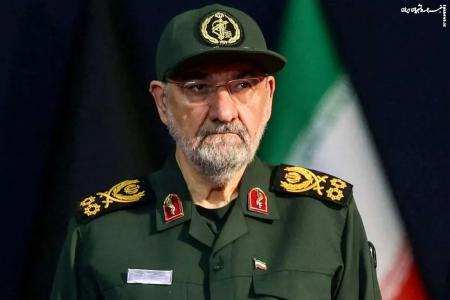 امروز وقت آن است که دشمن تحول بنیادین در دکترین دفاعی ما را با تمام وجود درک کند