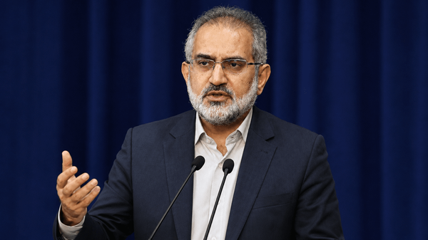 حسینی: با منطق «اگر می‌دانستیم حمله می‌شود» نباید از حقوق هسته‌ای گذشت