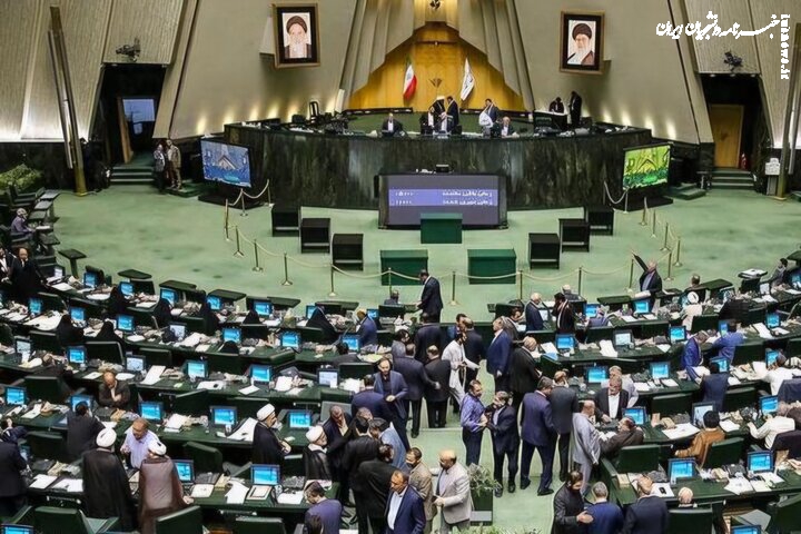 طرح تعطیلی پنجشنبه‌ها به صحن مجلس باز می‌گردد