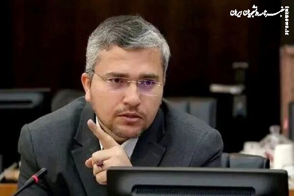 عضو کمیسیون امنیت ملی: دشمن منتظر پاسخی سخت و کوبنده باشد