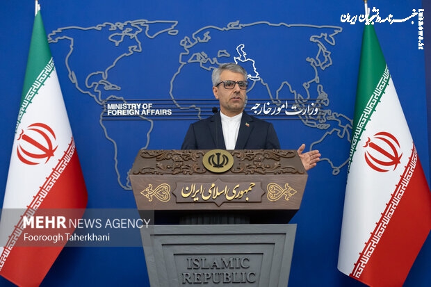 Iran warns US citizens against debt recruitment