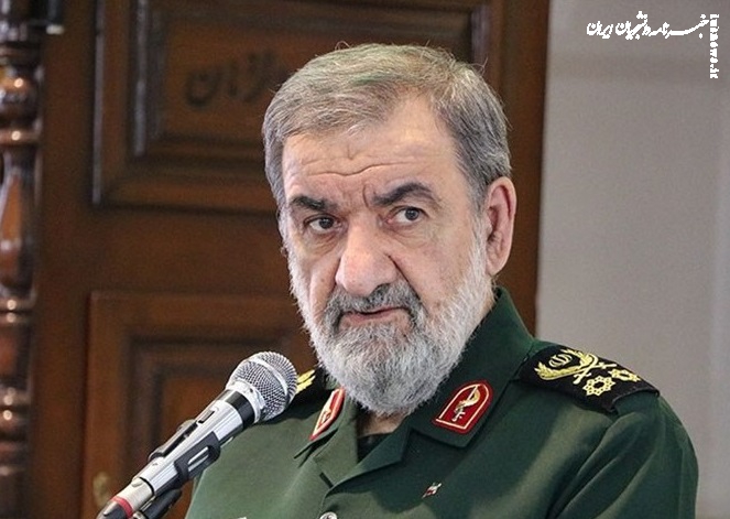 رضایی: اعلام منطقه ممنوعه در تنگه هرمز؛ کشتی‌های متخلف تحریم می‌شوند