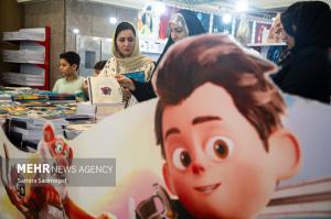 افتتاح دوازدهمین نمایشگاه نوشت افزار ایرانی +عکس